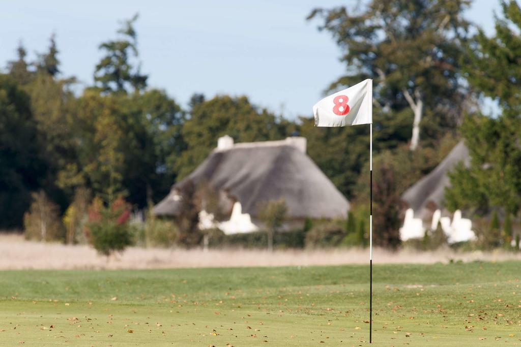 Les Ormes Domaine Et Resort Epiniac Luaran gambar